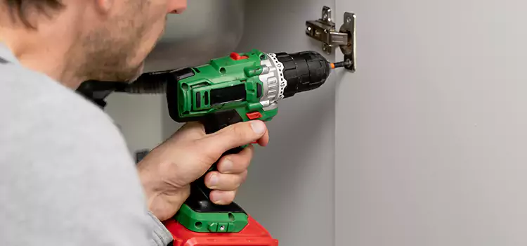 Commercial Door Hinge Repair Ponca City